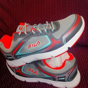 Fila Soar 2 running shoes size 11 women